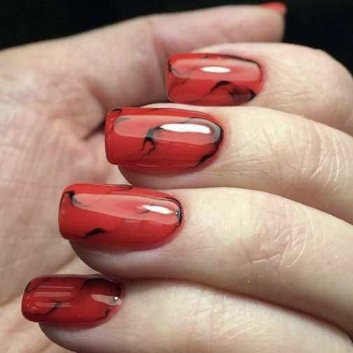 red gel nails