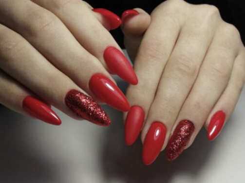 red gel nails